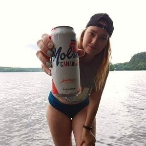 Meet your Posher, Christie